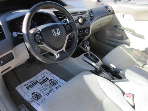Used 2012 Honda Civic LX image 3