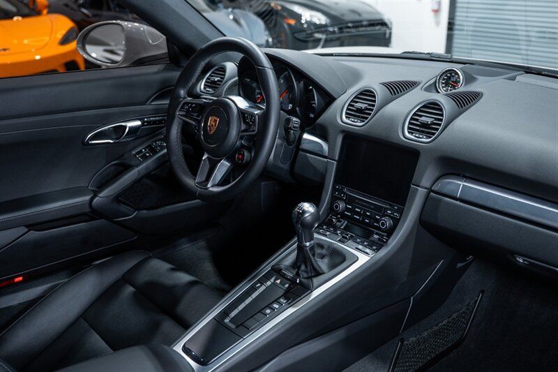 Used 2019 Porsche 718 Cayman S RWD image 53
