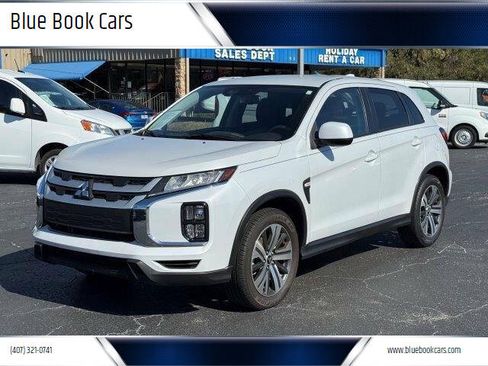 Used 2022 Mitsubishi Outlander Sport SE image 1