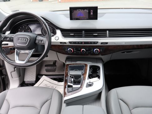 Used 2017 Audi Q7 2.0T Premium Plus AWD/4WD image 18