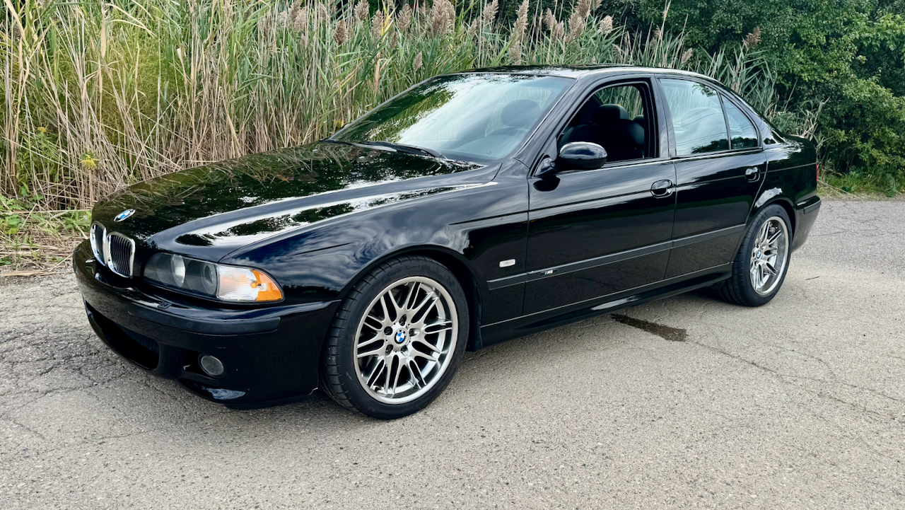 Used 2000 BMW M5 UNAVAIL RWD image 1