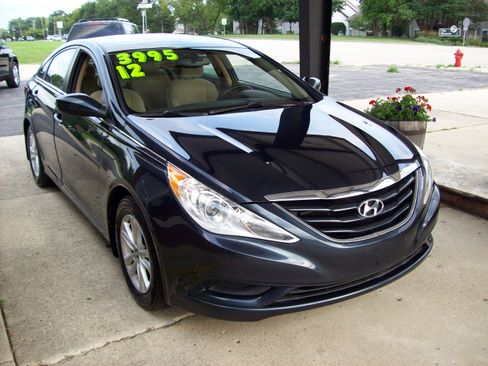 Used 2012 Hyundai Sonata GLS FWD Sedan 2.4L 4-Cyl image 3