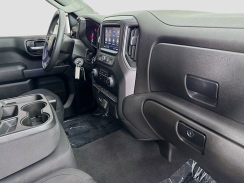 Used 2022 Chevrolet Silverado 1500 Limited Custom image 29