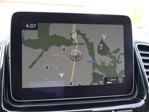 Used 2019 Mercedes-Benz GLE 400 image 25