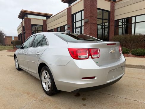 Used 2015 Chevrolet Malibu LS image 7