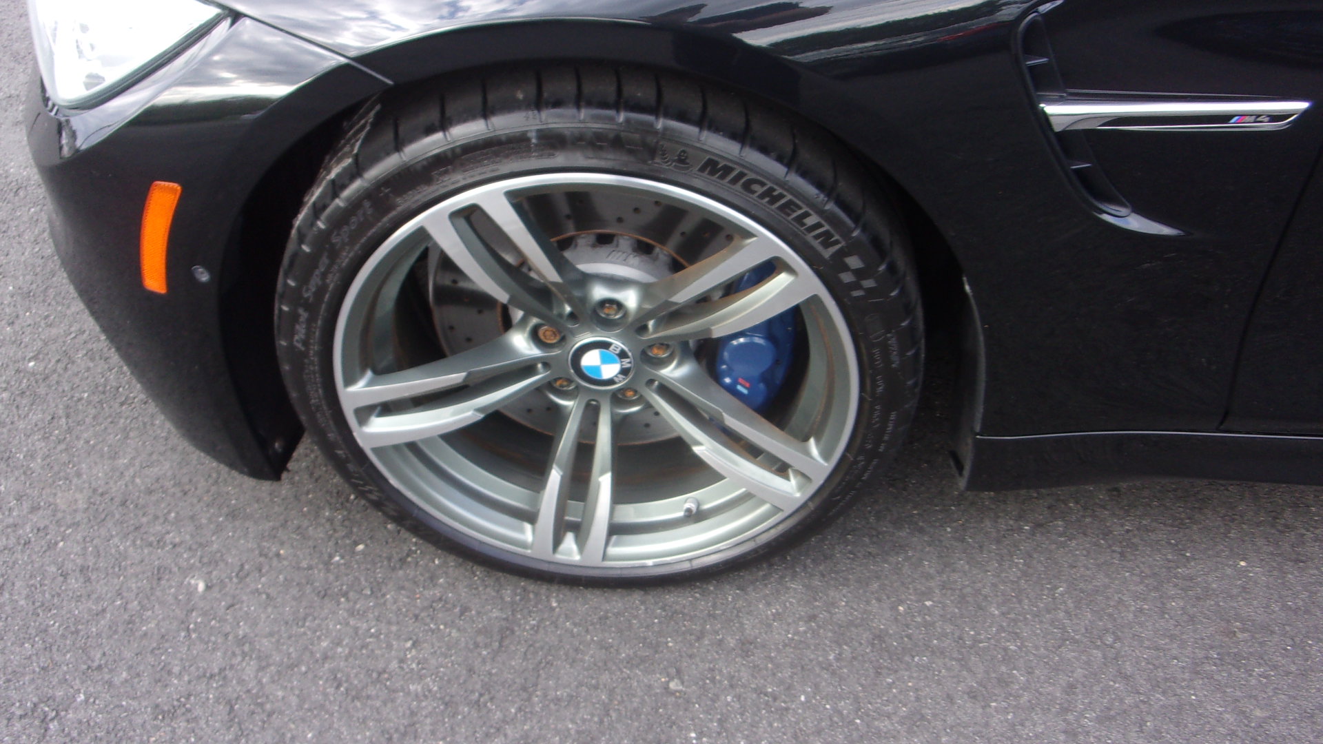 Used 2015 BMW M4 Convertible RWD image 40