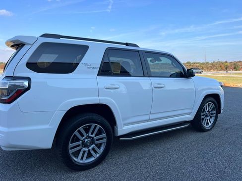 Used 2022 Toyota 4Runner TRD Sport image 7