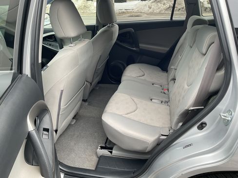 Used 2010 Toyota RAV4 Sport image 10