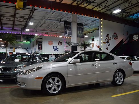 Used 2005 Lexus ES 330 Premium image 3