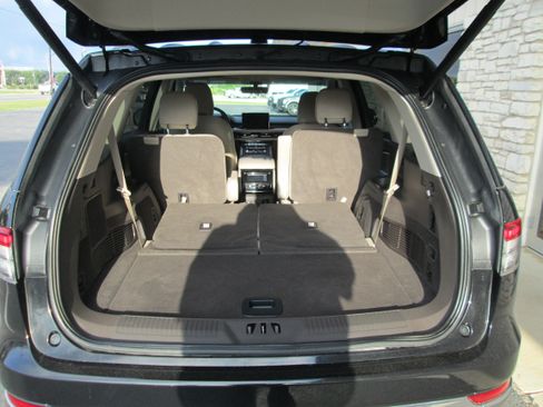 Used 2024 Lincoln Aviator Reserve RWD image 18