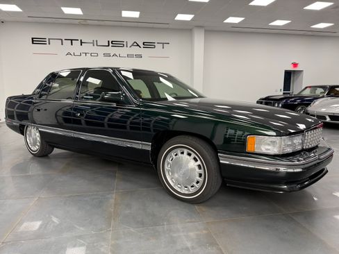 Used 1996 Cadillac De Ville image 2