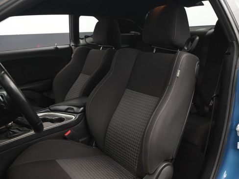 Used 2021 Dodge Challenger R/T image 43