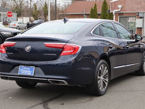 Used 2017 Buick LaCrosse Essence image 10