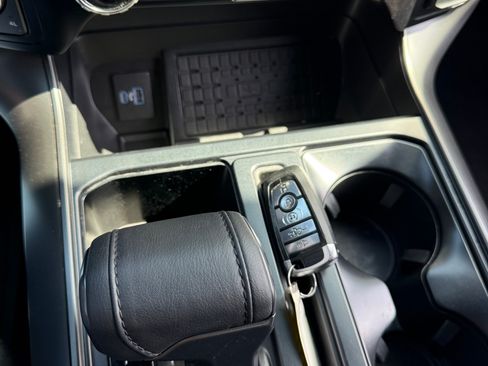 Used 2024 Ford F150 4x4 SuperCrew XLT Hybrid image 15