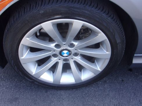Used 2011 BMW 328i xDrive image 32