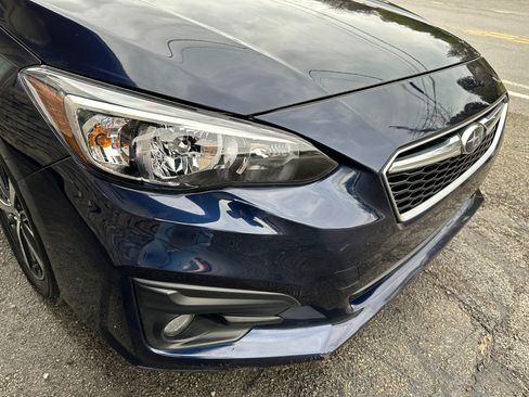 Used 2019 Subaru Impreza 2.0i Premium image 11
