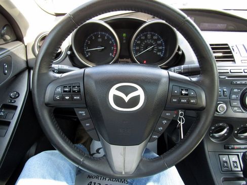 Used 2012 MAZDA MAZDA3 Touring image 19
