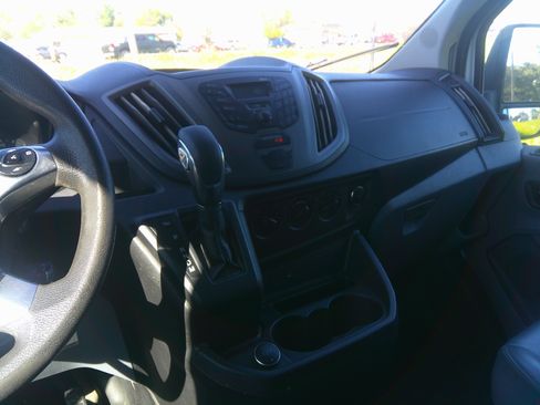 Used 2019 Ford Transit 150 XL image 11