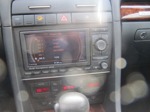 Used 2008 Audi A4 3.2 Prestige image 12