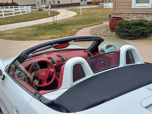 Used 2013 Porsche Boxster S image 28