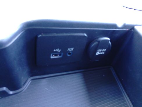 Used 2015 RAM 1500 Tradesman image 21