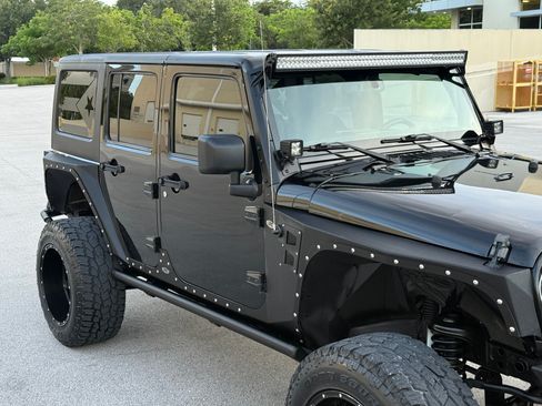 Used 2015 Jeep Wrangler 4WD Unlimited Sport image 61