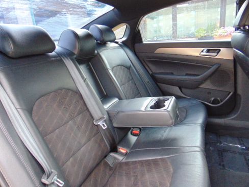 Used 2017 Hyundai Sonata Sport image 25