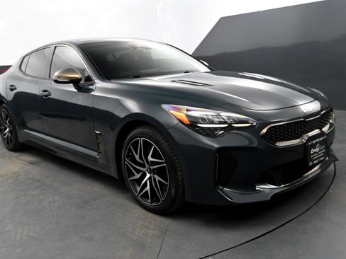 Used 2022 Kia Stinger GT-Line image 7