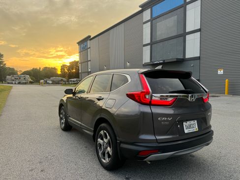 Used 2019 Honda CR-V AWD EX image 5