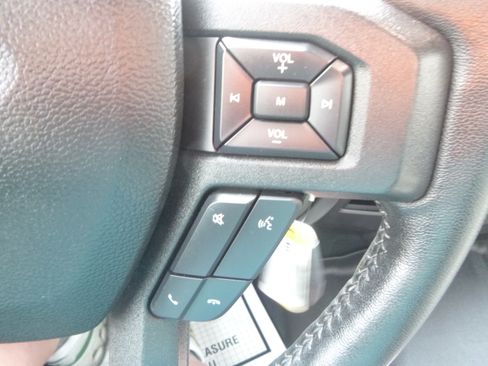 Used 2019 Ford F150 XLT image 26