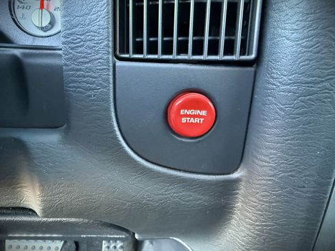 Used 2005 Dodge Ram SRT-10 SRT-10 image 37