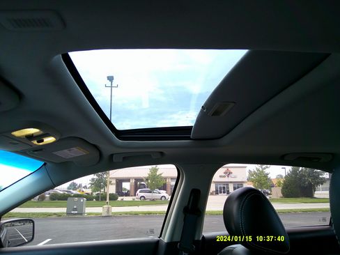 Used 2012 Ford Fusion SEL image 16