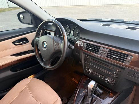 Used 2011 BMW 328i image 11