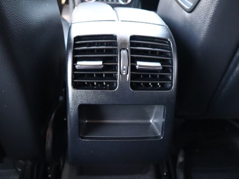 Used 2014 Mercedes-Benz GLK 250 BlueTEC 4MATIC image 18