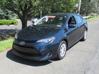 Used 2017 Toyota Corolla LE image 1
