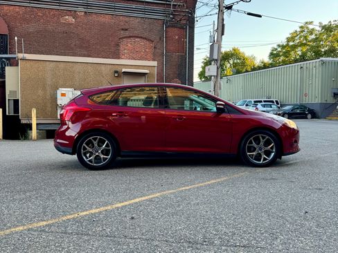 Used 2014 Ford Focus SE image 6