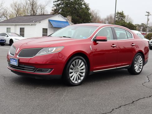 Used 2015 Lincoln MKS Elite image 4