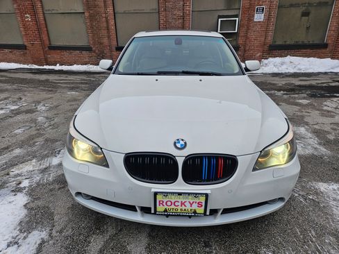 Used 2007 BMW 530xi image 16