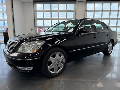 Used 2004 Lexus LS 430 image 10