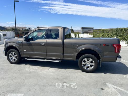 Used 2016 Ford F150 4x4 SuperCab image 4