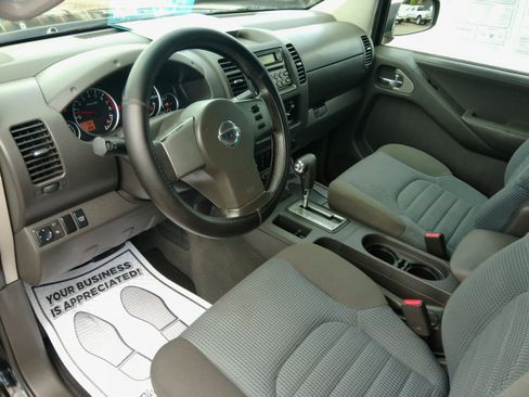 Used 2007 Nissan Frontier 4x4 Crew Cab NISMO image 44