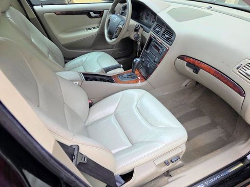 Used 2007 Volvo V70 2.5T image 33