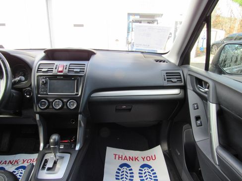 Used 2014 Subaru Forester 2.0XT Touring image 21