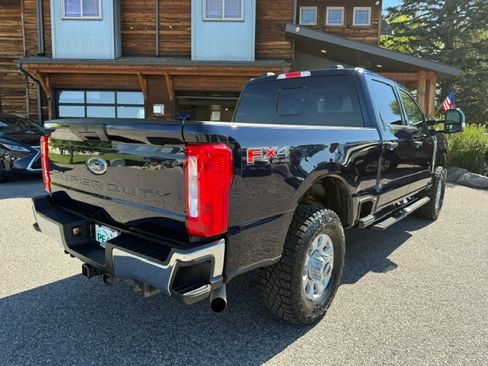 Used 2024 Ford F350 4x4 Crew Cab Super Duty image 6