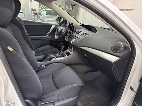 Used 2011 MAZDA MAZDA3 s Sport image 13