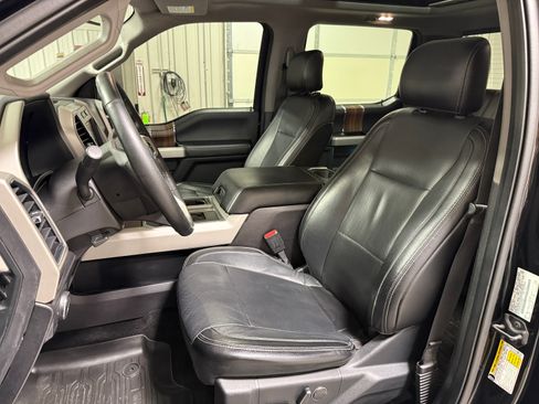 Used 2017 Ford F150 4x4 SuperCrew Lariat w/ FX4 image 18