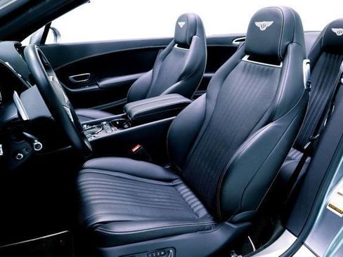 Used 2017 Bentley Continental GT image 17