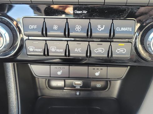 Used 2021 Kia Sportage S image 24