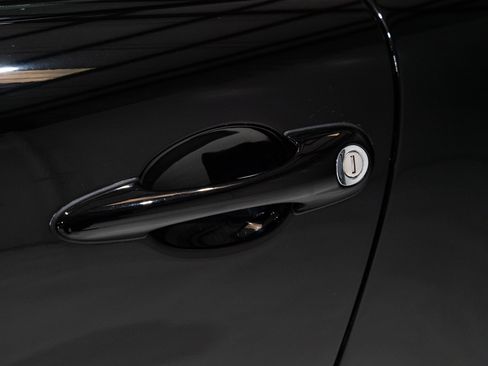 Used 1997 Porsche 911 Targa image 35