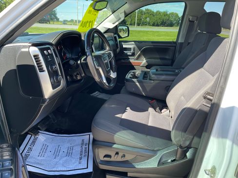 Used 2018 GMC Sierra 1500 SLE image 10